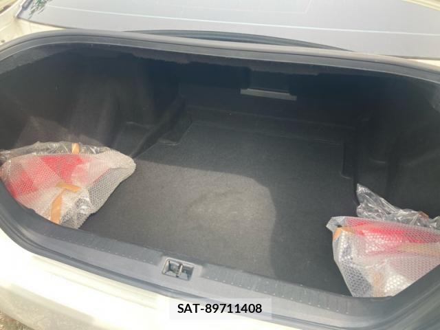 Nissan FUGA 2006-01 7785196-23