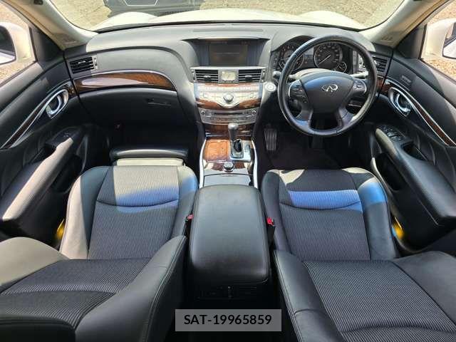 Nissan FUGA 2011-09 7876619-14