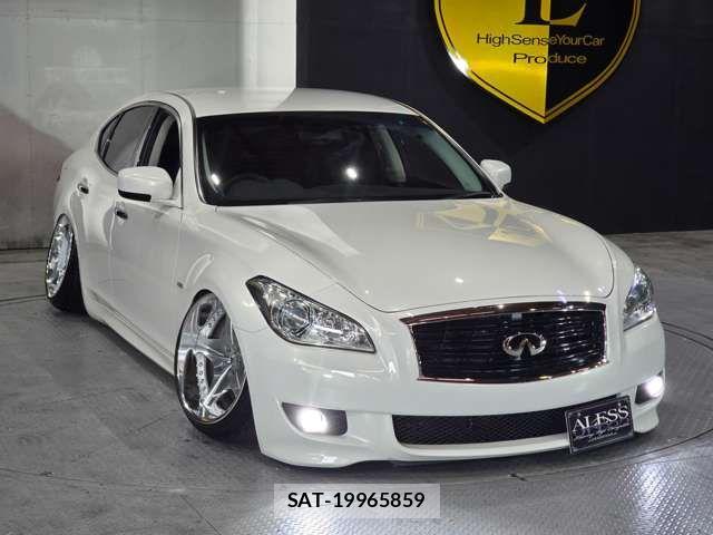 Nissan FUGA 2011-09 7876619-2