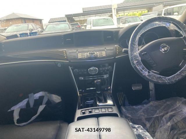 Nissan FUGA 2009-03 7876621-20