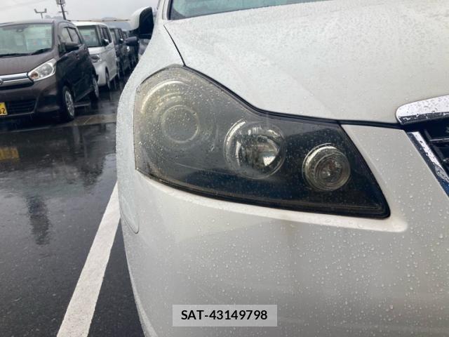 Nissan FUGA 2009-03 7876621-23