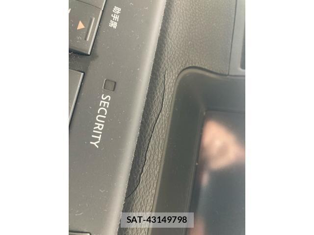 Nissan FUGA 2009-03 7876621-24
