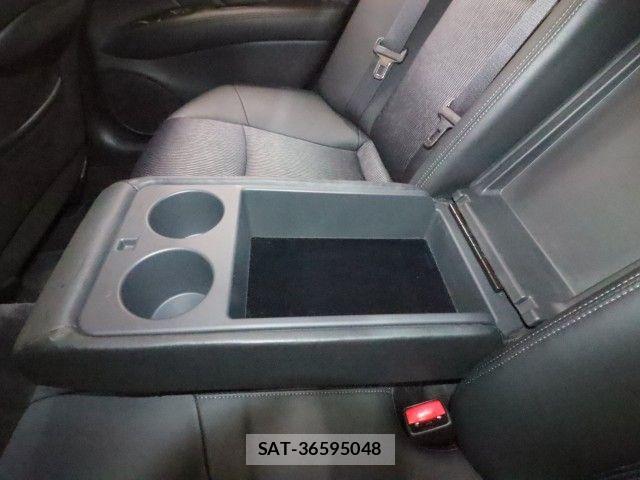 Nissan FUGA 2015-08 7876622-10