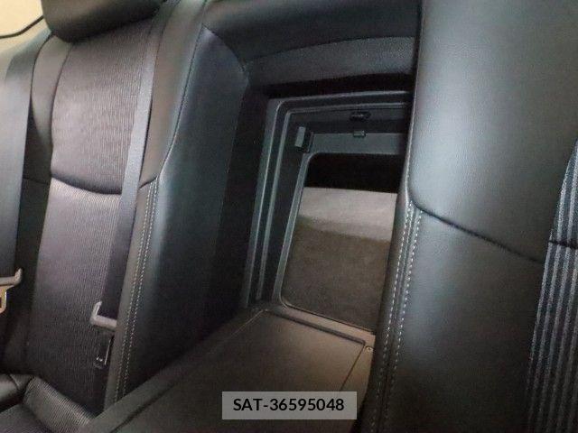 Nissan FUGA 2015-08 7876622-12
