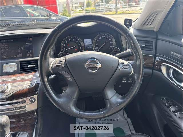 Nissan FUGA 2010-04 7876620-9