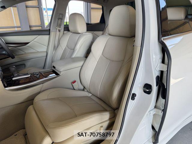Nissan FUGA 2018-03 7876618-9