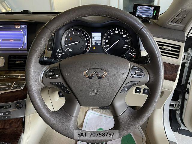 Nissan FUGA 2018-03 7876618-17