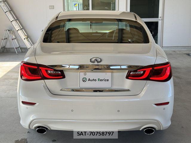 Nissan FUGA 2018-03 7876618-20