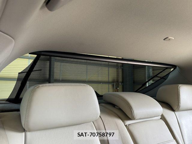 Nissan FUGA 2018-03 7876618-24