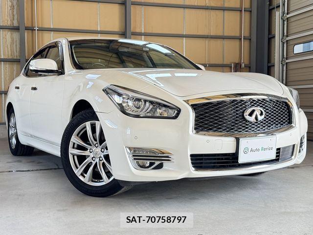 Nissan FUGA 2018-03 7876618-2