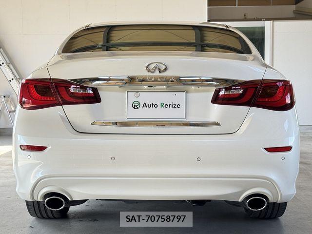 Nissan FUGA 2018-03 7876618-3