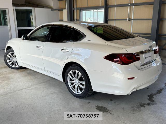 Nissan FUGA 2018-03 7876618-4