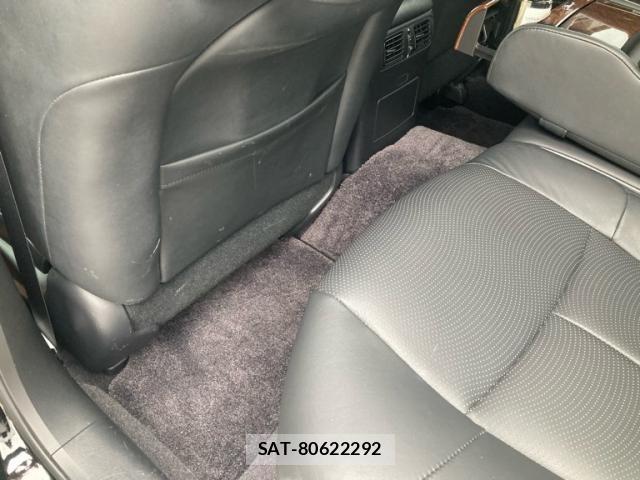 Nissan FUGA 2015-03 7902653-15