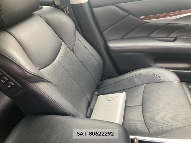 Nissan FUGA 2015-03 7902653-17