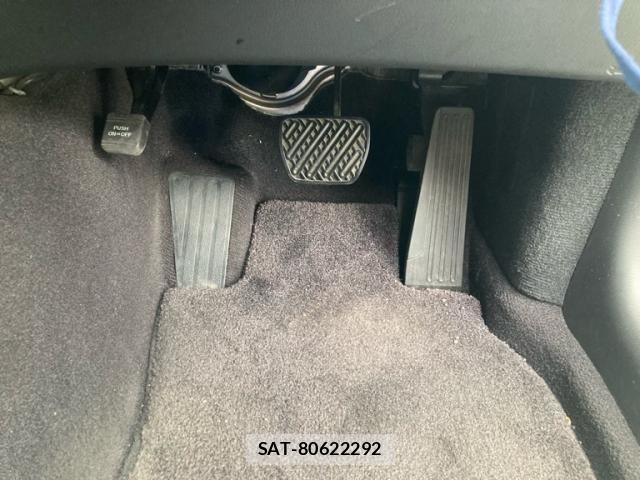 Nissan FUGA 2015-03 7902653-20