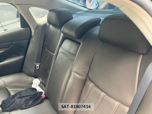 Nissan FUGA 2011-03 7902655-13