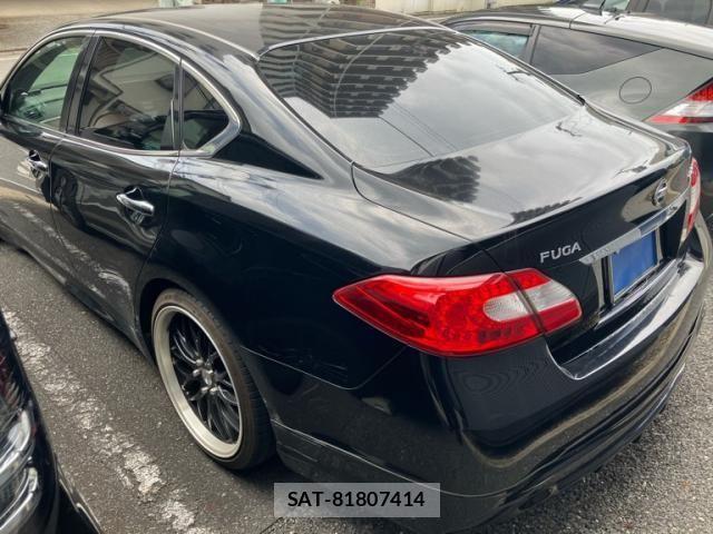 Nissan FUGA 2011-03 7902655-3