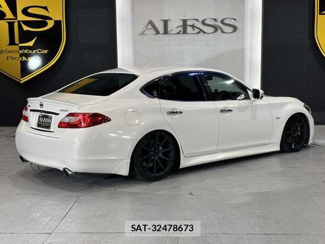 Nissan FUGA 2011-11 7961827-2