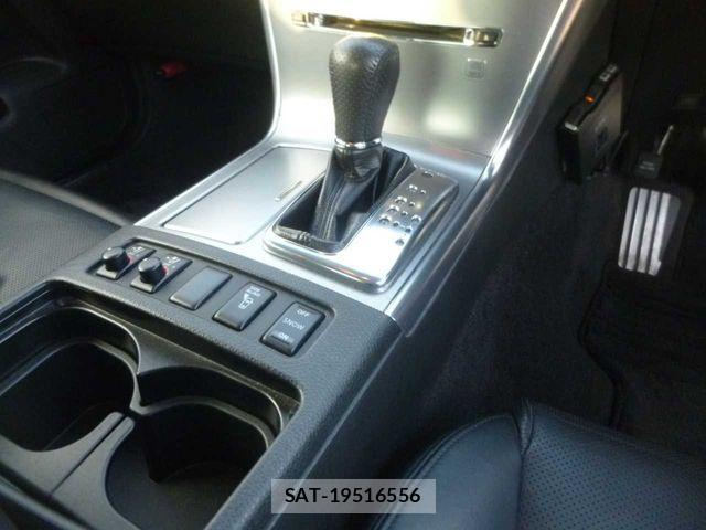 Nissan FUGA 2005-03 7961819-6