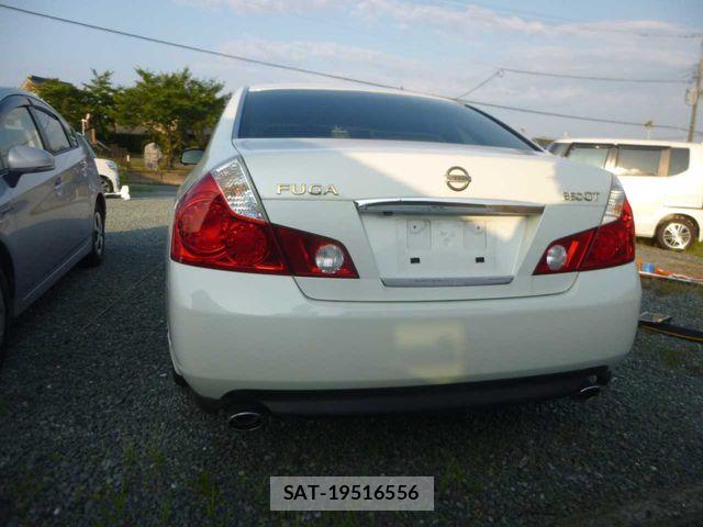 Nissan FUGA 2005-03 7961819-8
