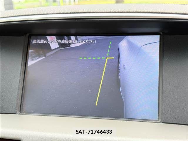 Nissan FUGA 2013-11 7961828-14