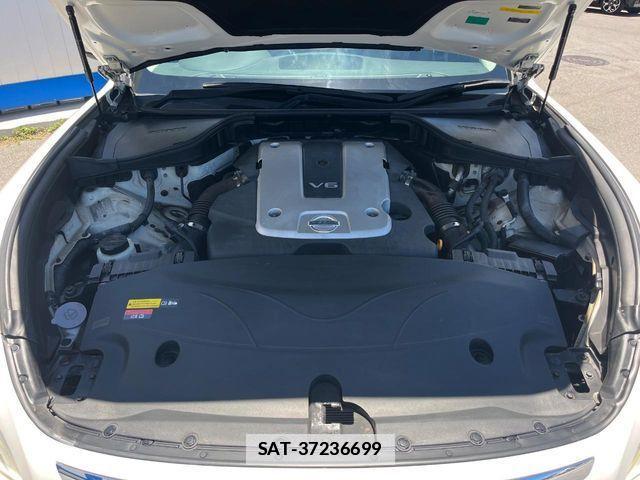 Nissan FUGA 2012-04 7961830-18