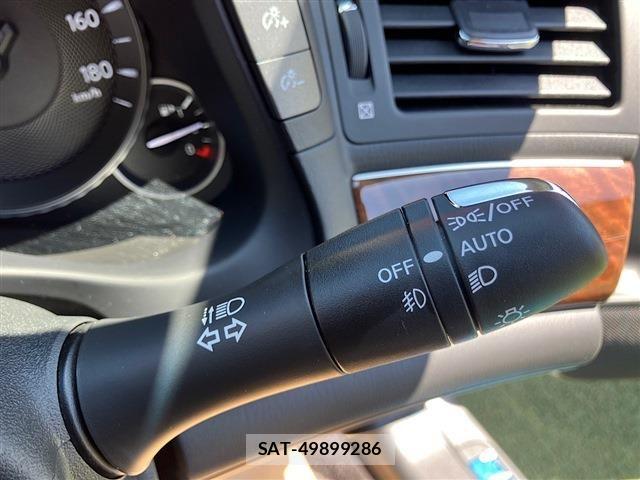 Nissan FUGA 2022-07 7979321-28