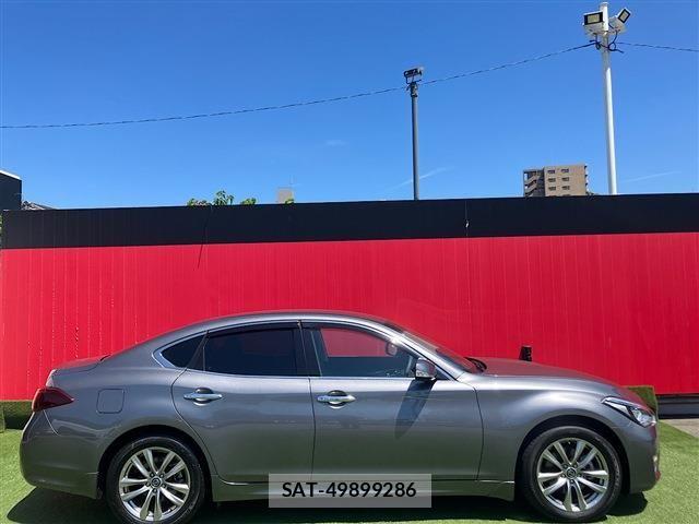 Nissan FUGA 2022-07 7979321-4