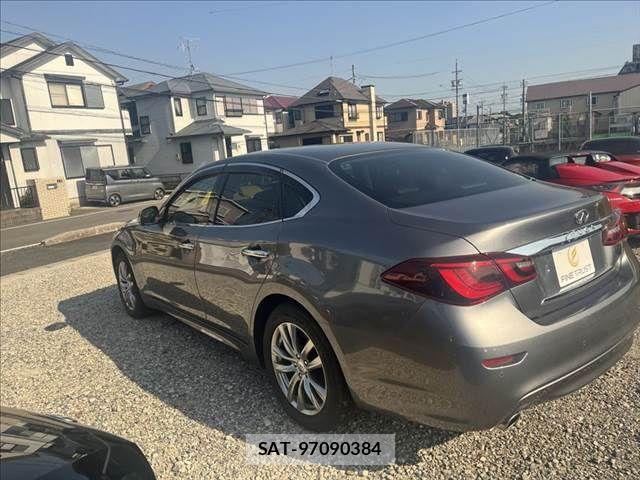 Nissan FUGA 2016-12 7979322-16