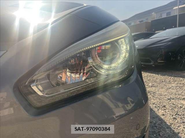 Nissan FUGA 2016-12 7979322-18