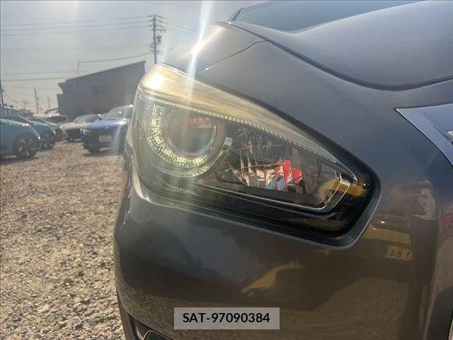 Nissan FUGA 2016-12 7979322-19