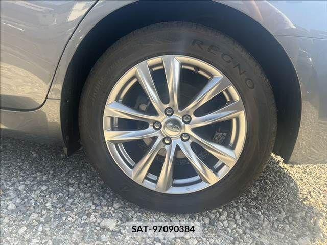 Nissan FUGA 2016-12 7979322-26