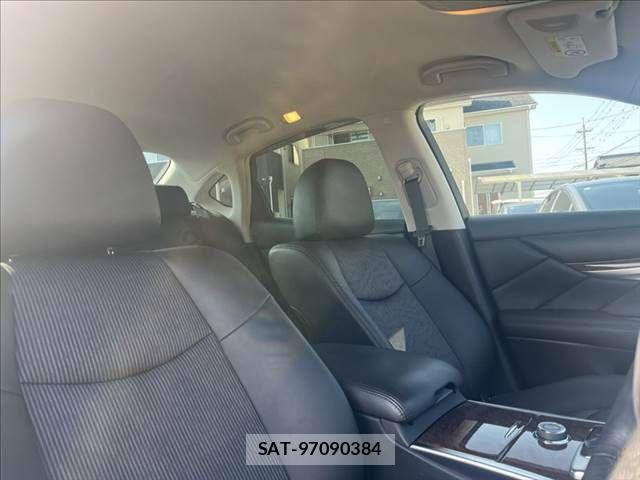 Nissan FUGA 2016-12 7979322-5