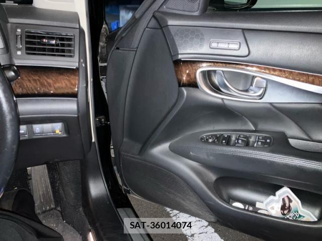 Nissan FUGA 2012-01 8035719-15