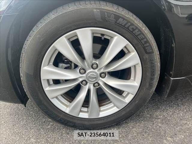 Nissan FUGA 2012-03 8035717-10