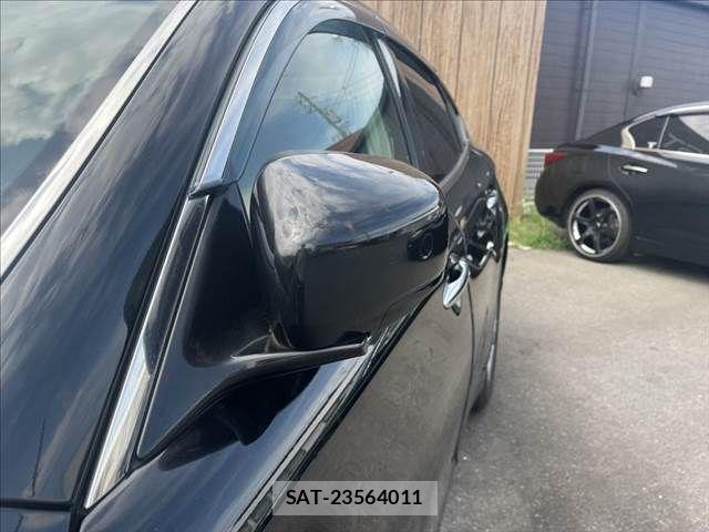 Nissan FUGA 2012-03 8035717-22