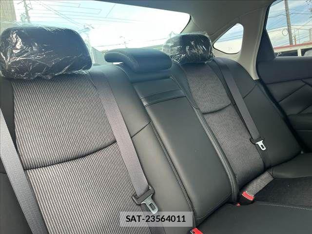 Nissan FUGA 2012-03 8035717-6