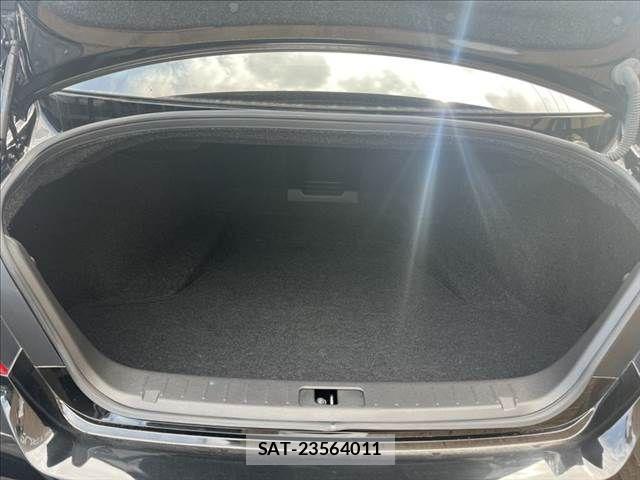 Nissan FUGA 2012-03 8035717-8