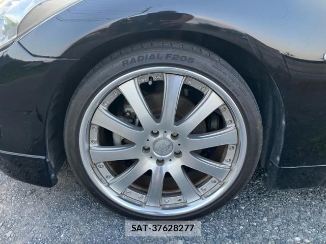 Nissan FUGA 2009-11 8035725-5