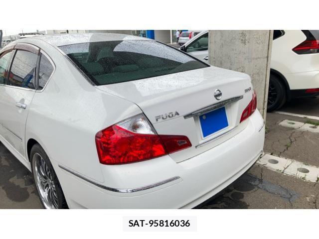 Nissan FUGA 2008-10 8035718-1
