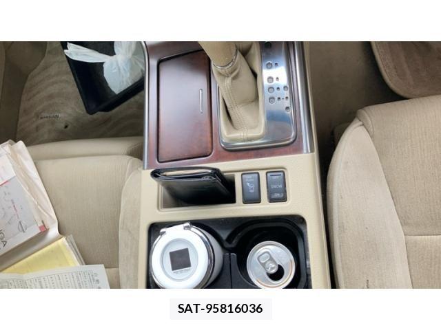 Nissan FUGA 2008-10 8035718-7