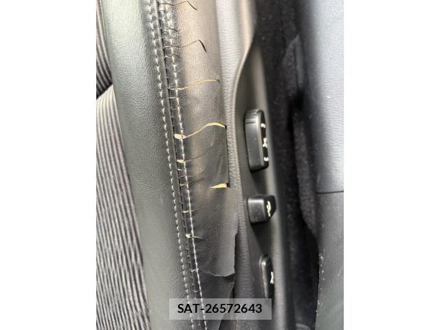 Nissan FUGA 2009-11 8099319-21