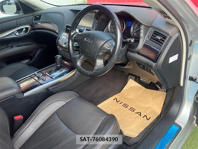 Nissan FUGA 2019-07 8099316-9