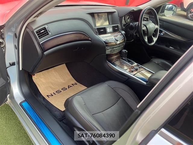 Nissan FUGA 2019-07 8099316-12
