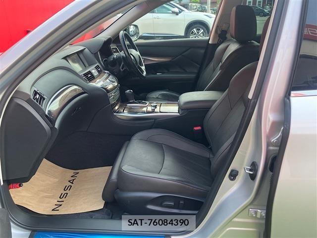 Nissan FUGA 2019-07 8099316-13
