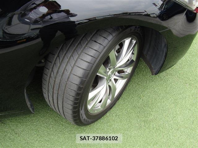 Nissan FUGA 2015-05 8099317-9