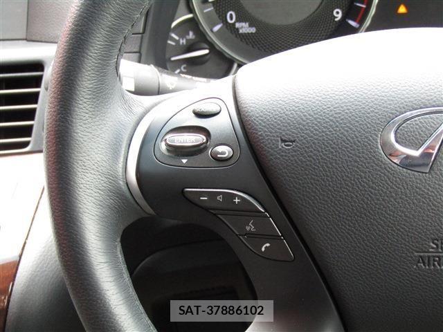 Nissan FUGA 2015-05 8099317-11