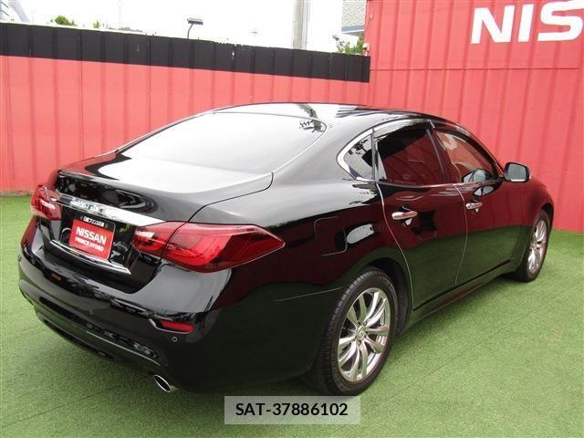 Nissan FUGA 2015-05 8099317-25