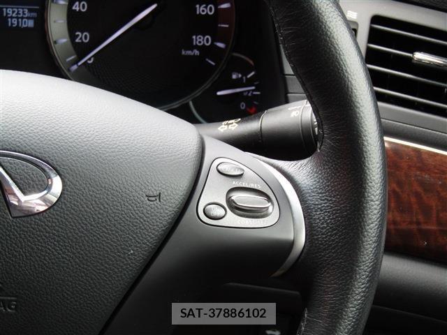 Nissan FUGA 2015-05 8099317-4