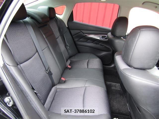 Nissan FUGA 2015-05 8099317-6